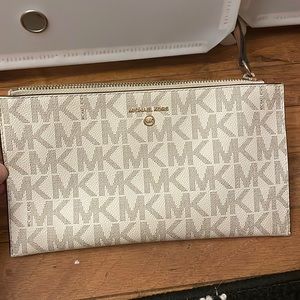 MK Wristlet